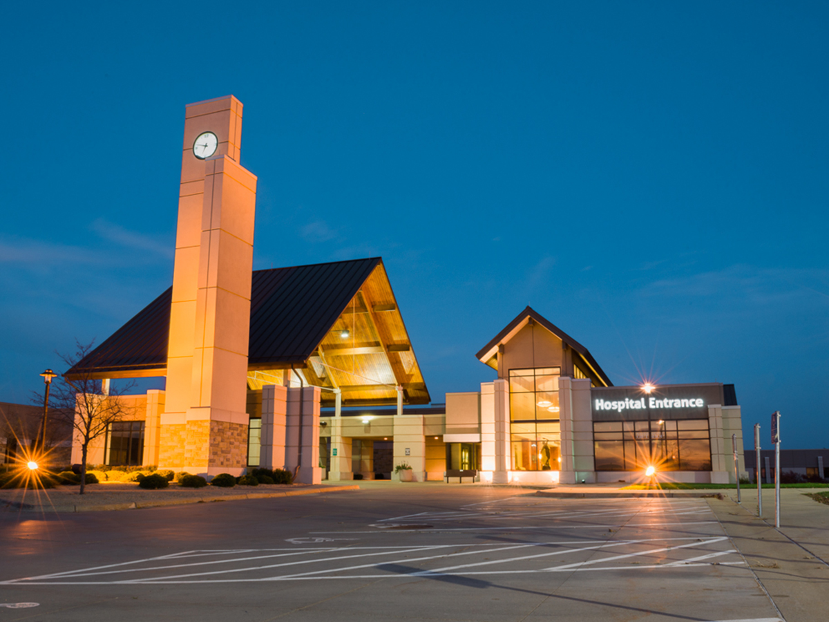 Northfield Hospital + Clinics